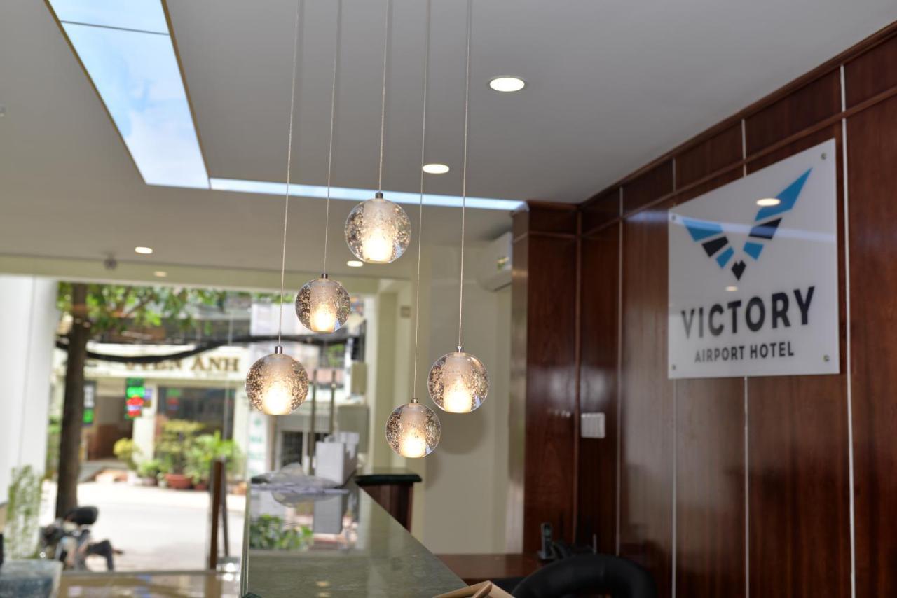 होटल Victory Airport 3*